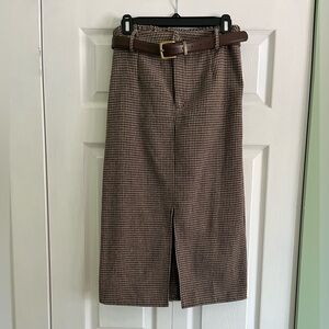Classic Houndstooth Midi Skirt with Brown Belt